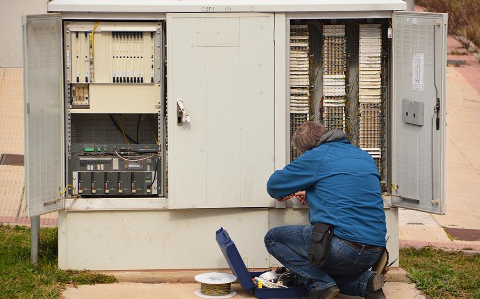 cherche électricien Saint-Maurice